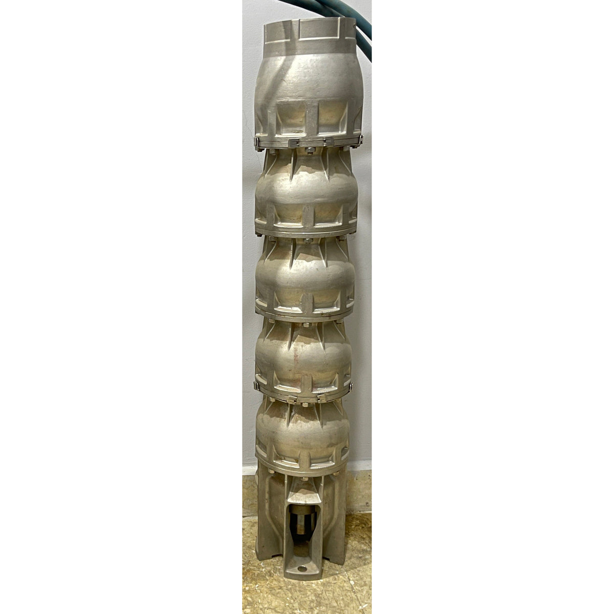 طلمبة غاطسة 8 بوصة Oddesse po-ss-140-1/8.6 · مستعمل